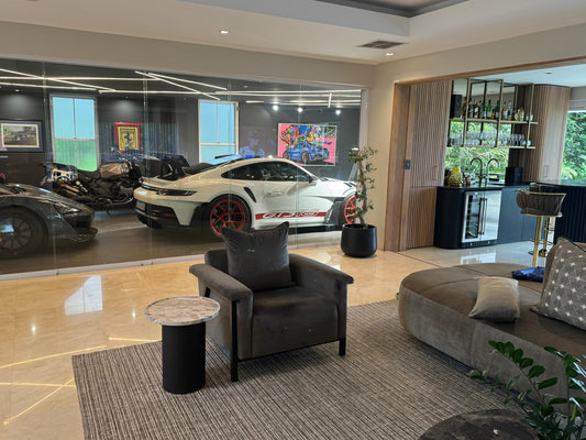 “911 Bubblegum v2” (2025)